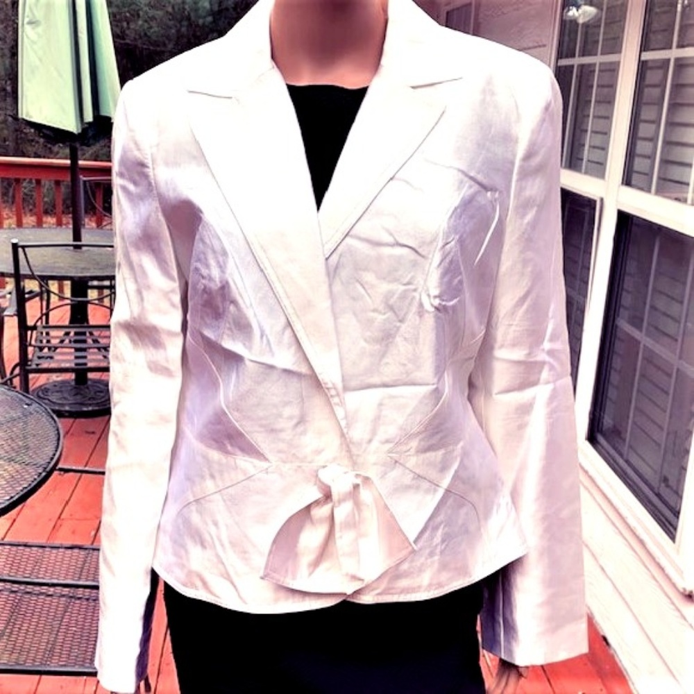 SHARAGANO Shiny Cream Formal Blazer - NWOT